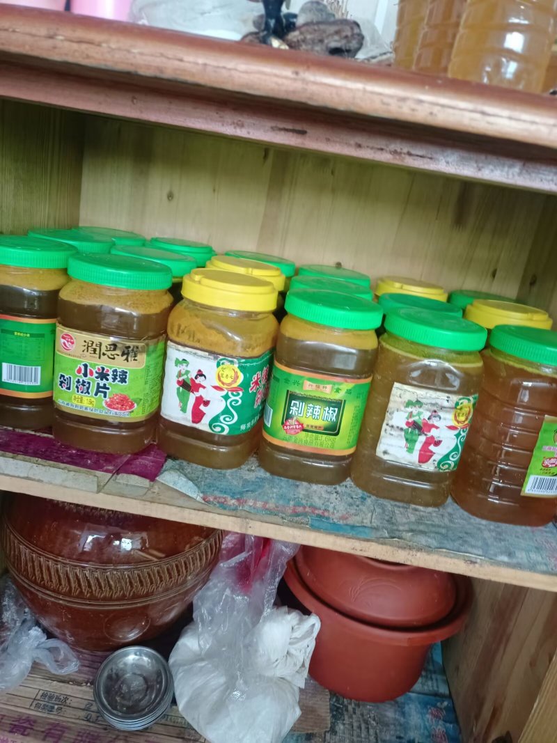 自家跑山找的纯野生蜂蜜，假一赔十