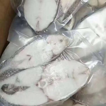 新鲜鳕鱼，独立真空包装