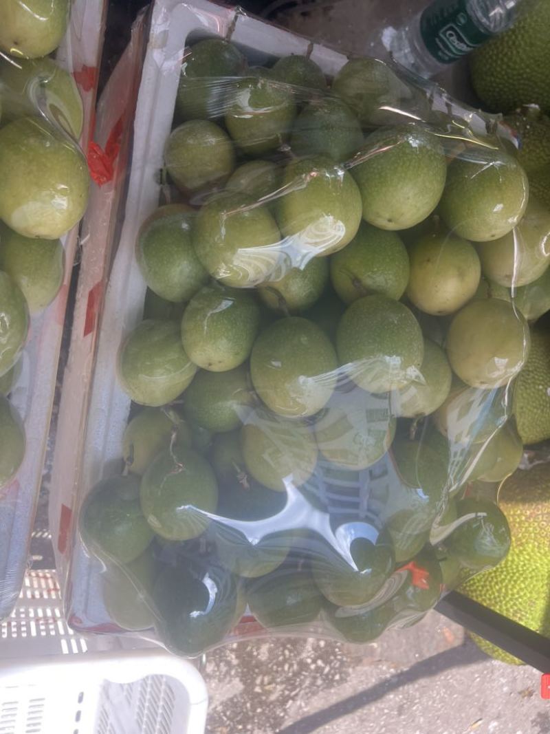 云南百香果大量上市咯
