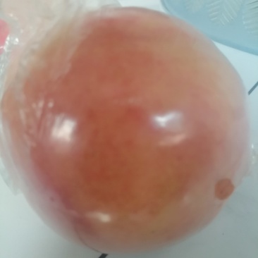 红富土，桃子