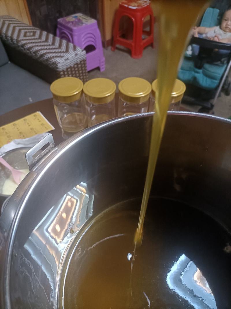 贵州土蜂蜜自己家里养的***正宗土蜂蜜
