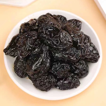手里有大量的精品西梅干，要多少有多少，包售后，有诚信