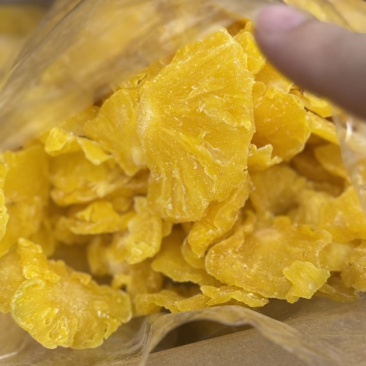 菠萝干凤梨干大碎片电商货品质保证价格便宜可批发