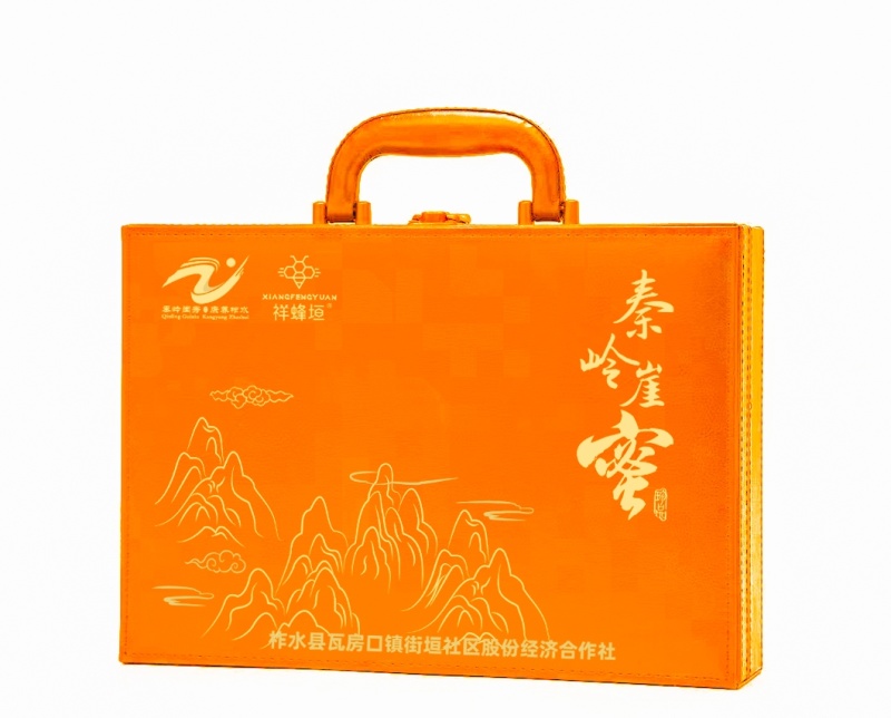 秦岭土蜂蜜，500克/瓶。