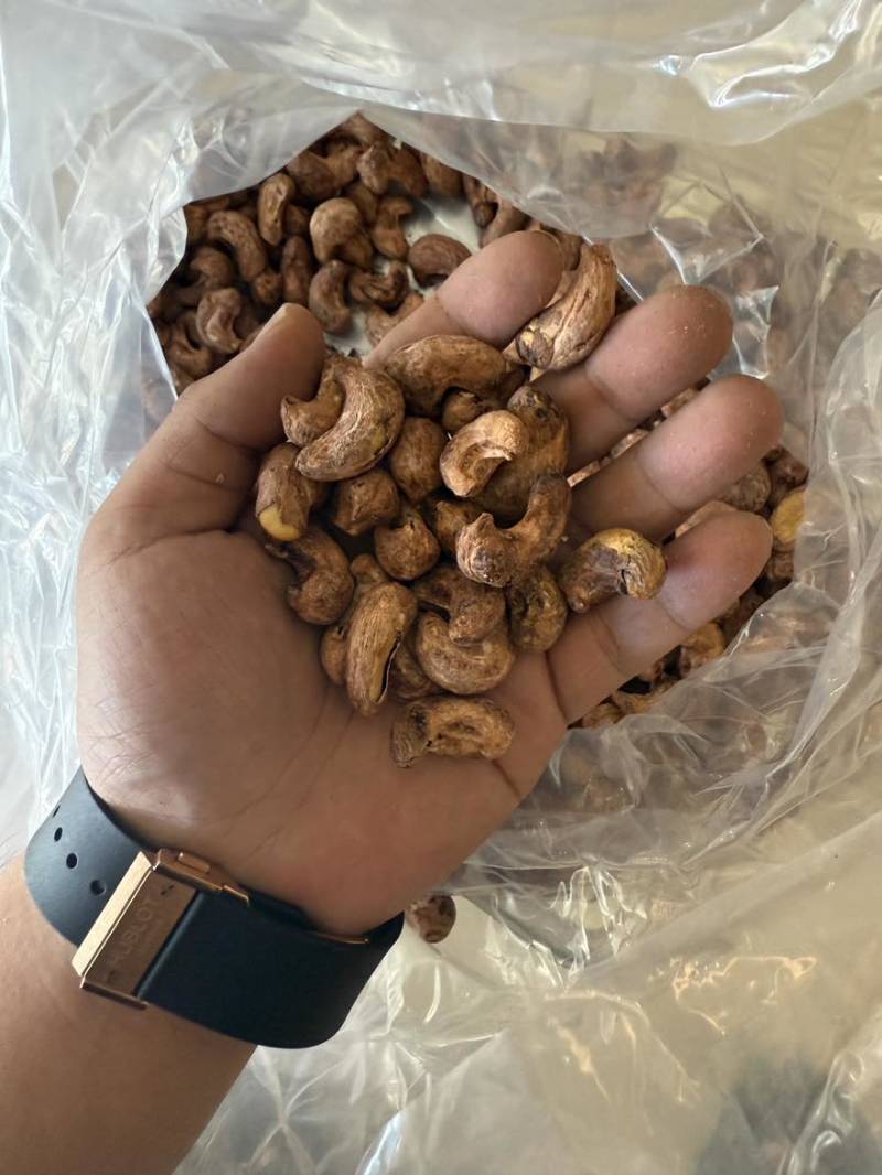电商货紫衣腰果现货