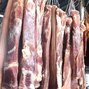 腊肉，腊排，腊鸡，腊肠
