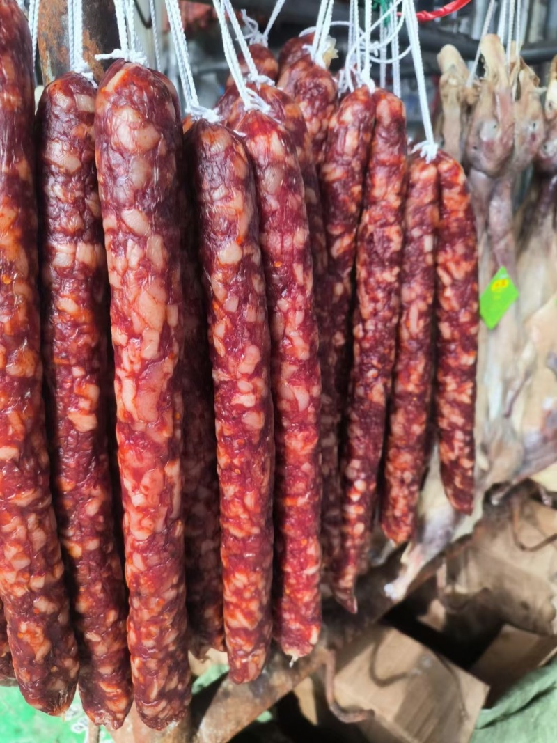 腊肉，腊排，腊鸡，腊肠