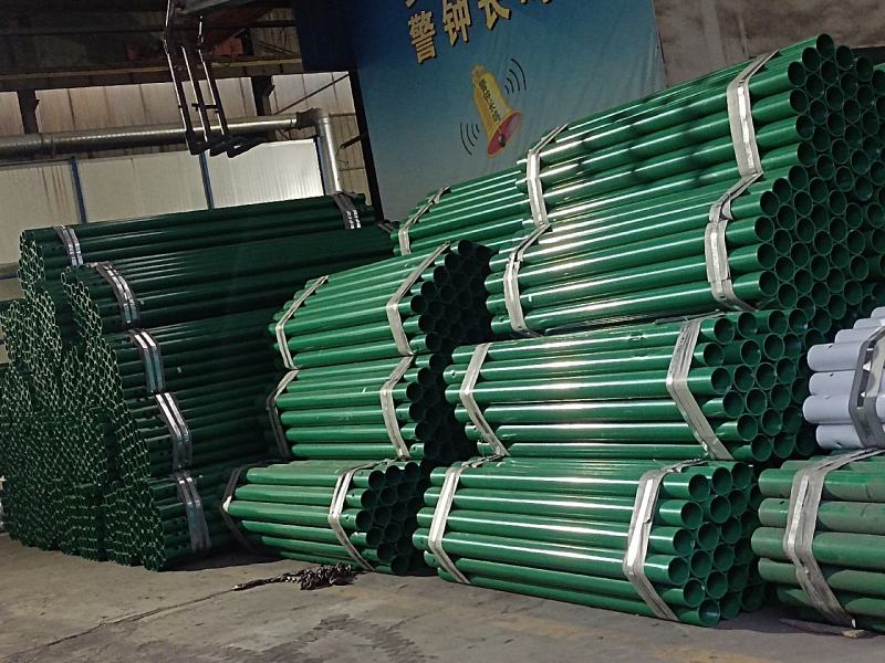 我是波形护栏实体厂家，想卖护栏