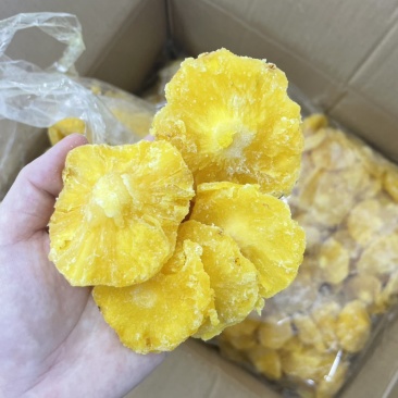 电商菠萝干中小片电商价箱装10㎏/件，可接散货