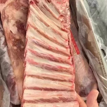羊寸排也叫羊标排这个羊排做出来更好看