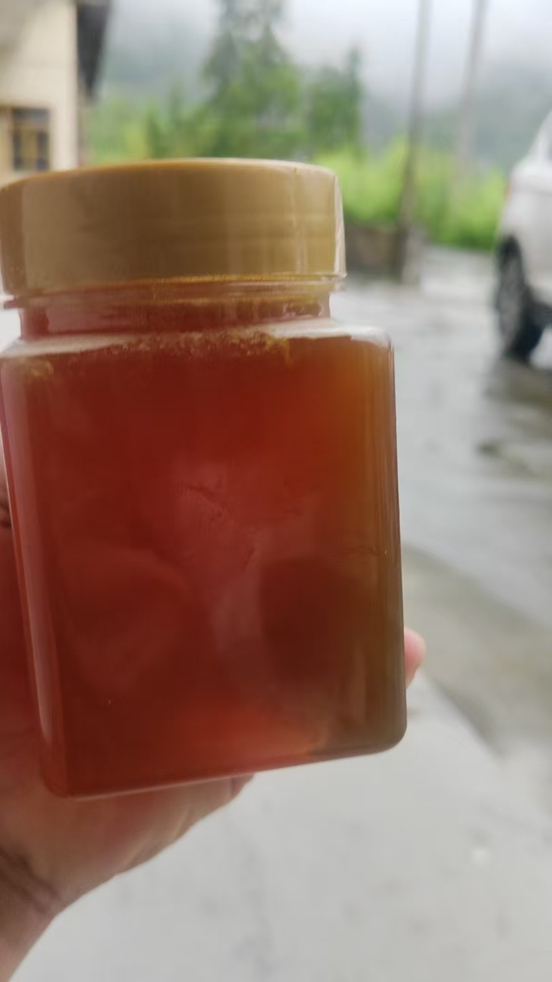 正宗高山土蜂蜜。百花蜜
