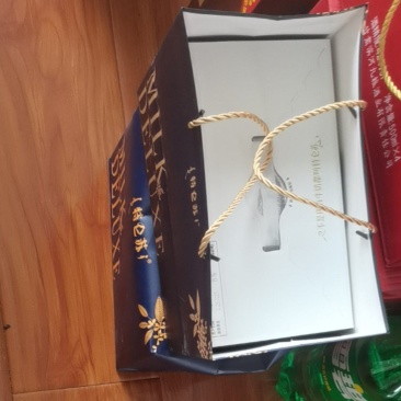 特仑苏牛奶