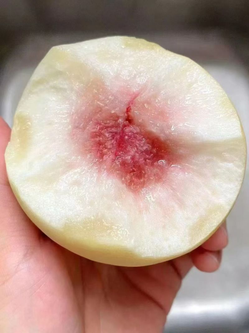 冬桃，4两左右