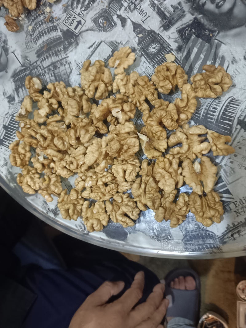 新疆185纸皮核桃仁