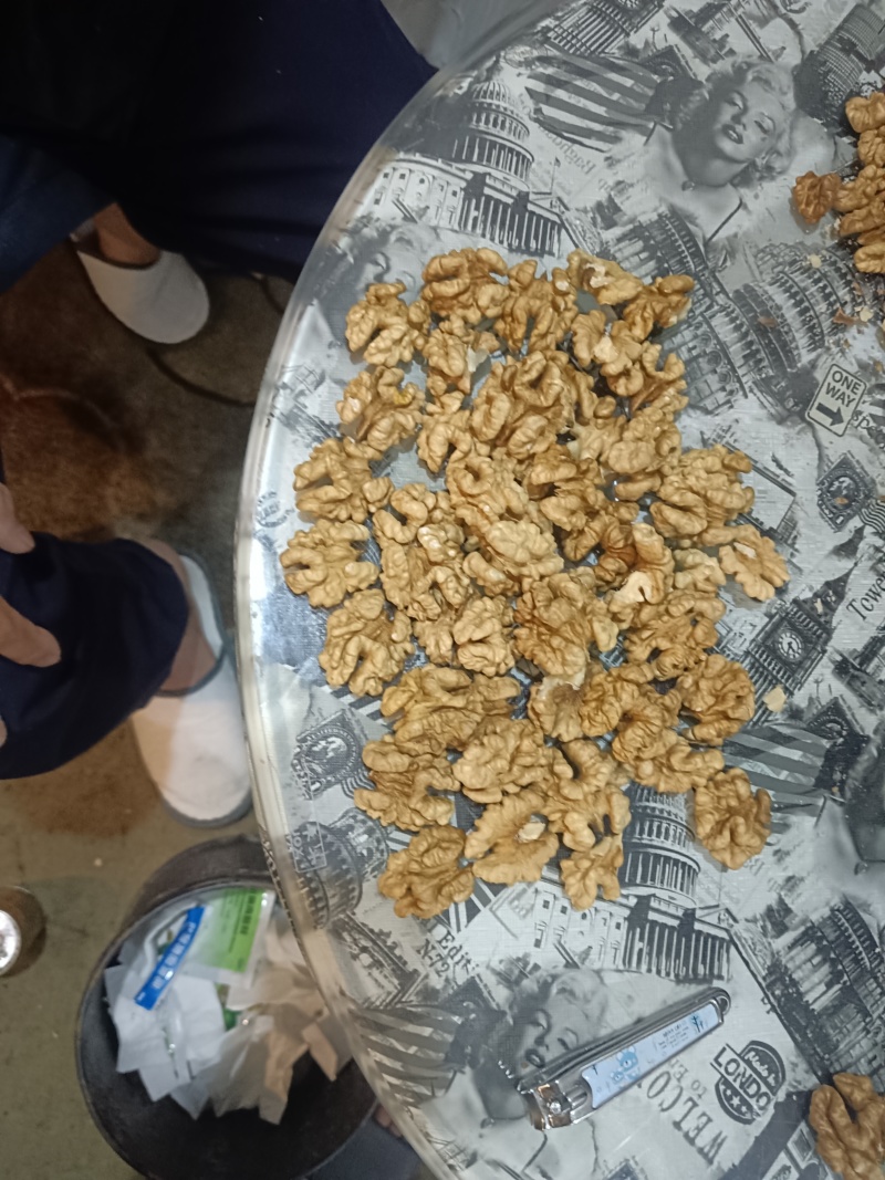 新疆185纸皮核桃仁
