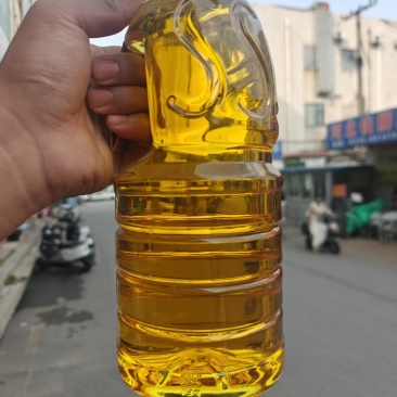 纯物理压榨花生油冷却花生油达到国家二级花生油标准