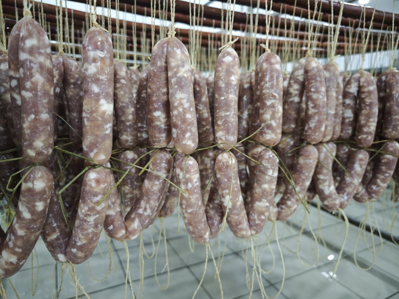 纯猪肉广式腊肠二八肥瘦没有零香精零色素广东中山煲仔饭腊肠腊肉