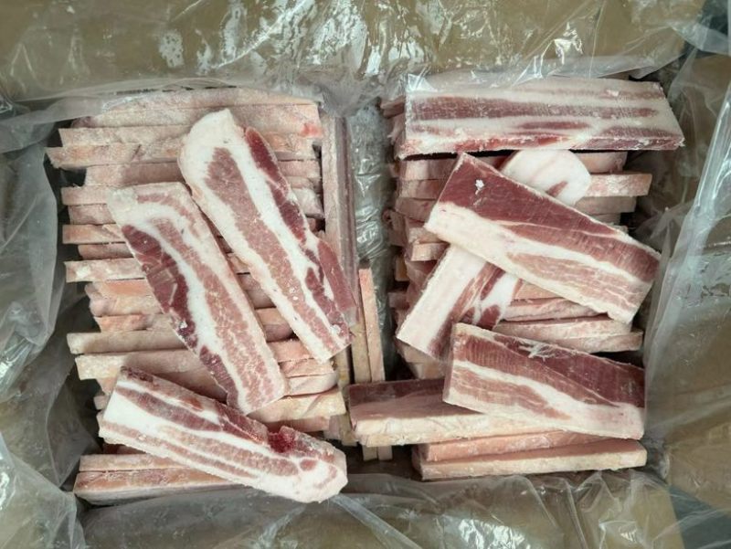 批发原切把子肉，质量好价格低纯五花肉切的口感好