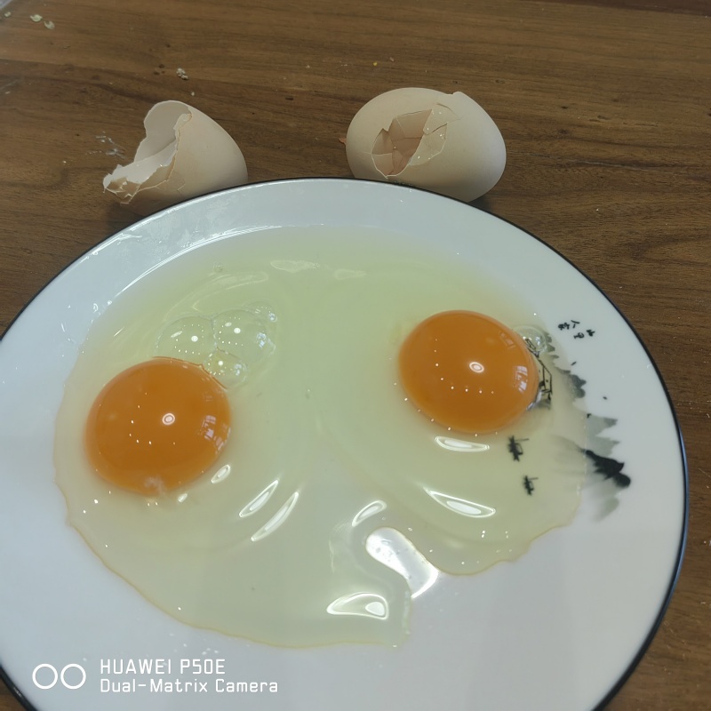 双色土鸡蛋