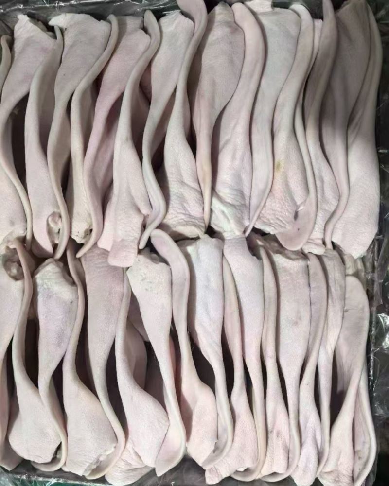 一级猪耳朵，28-32片左右，冻品