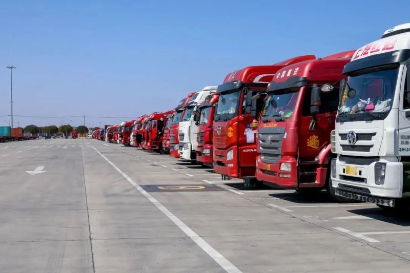 全国物流运输调车，3.6-17.5依维柯高栏箱货平板