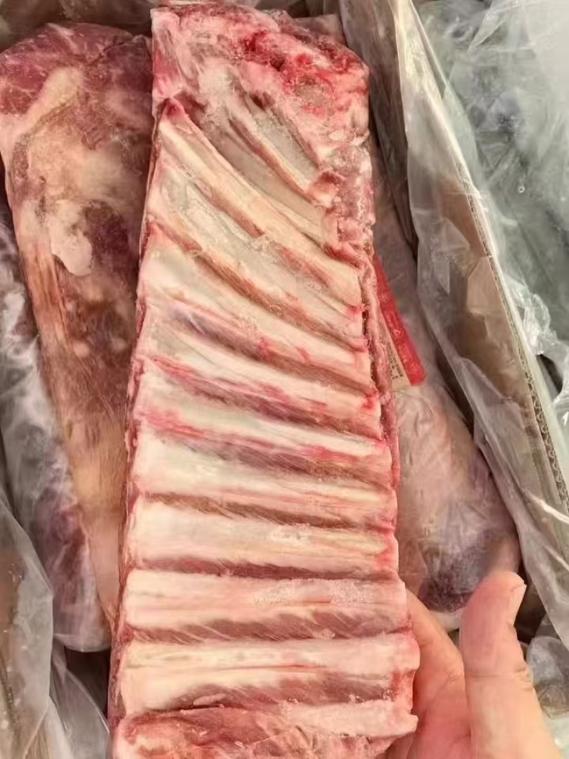 羊寸排也叫羊标排这个羊排做出来更好看