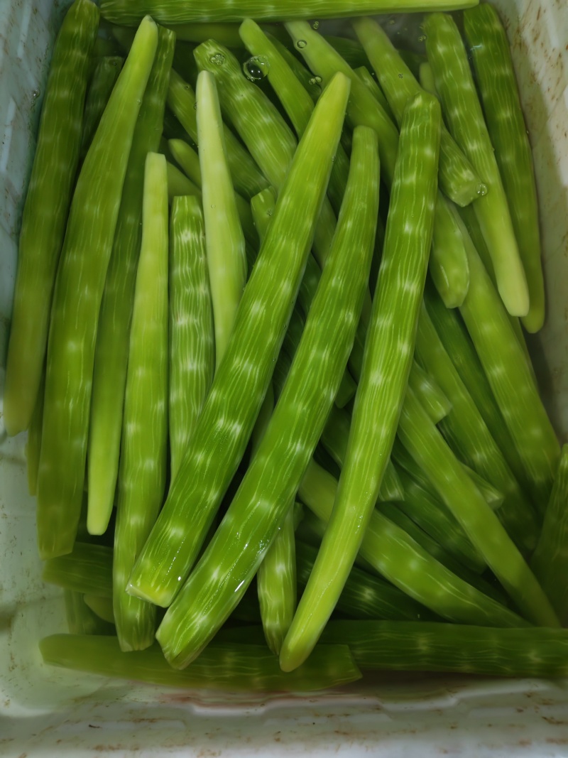 莴笋杆莴笋肉。大条，不空心黑心。质量有保障