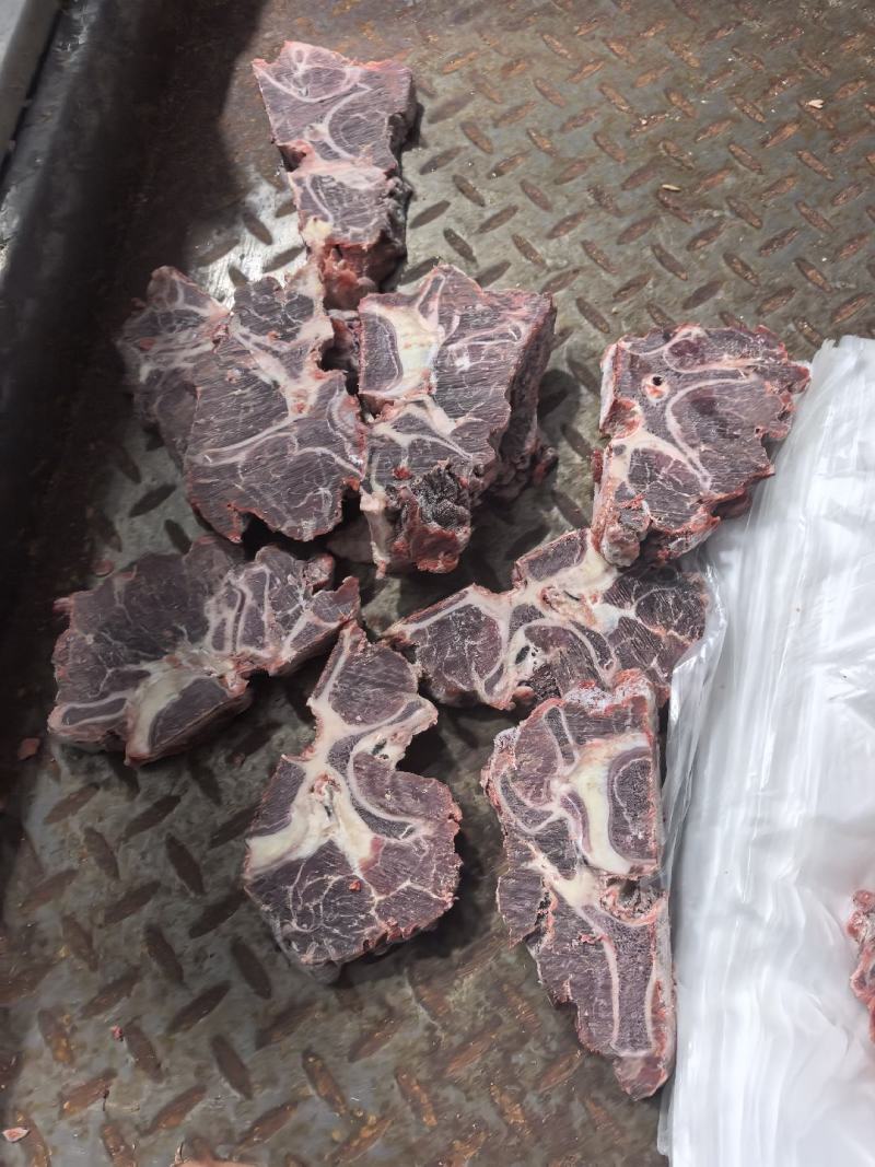 满肉牛脖骨价格美丽