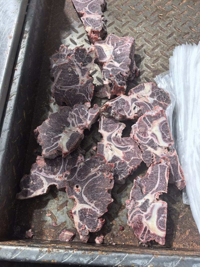 满肉牛脖骨价格美丽
