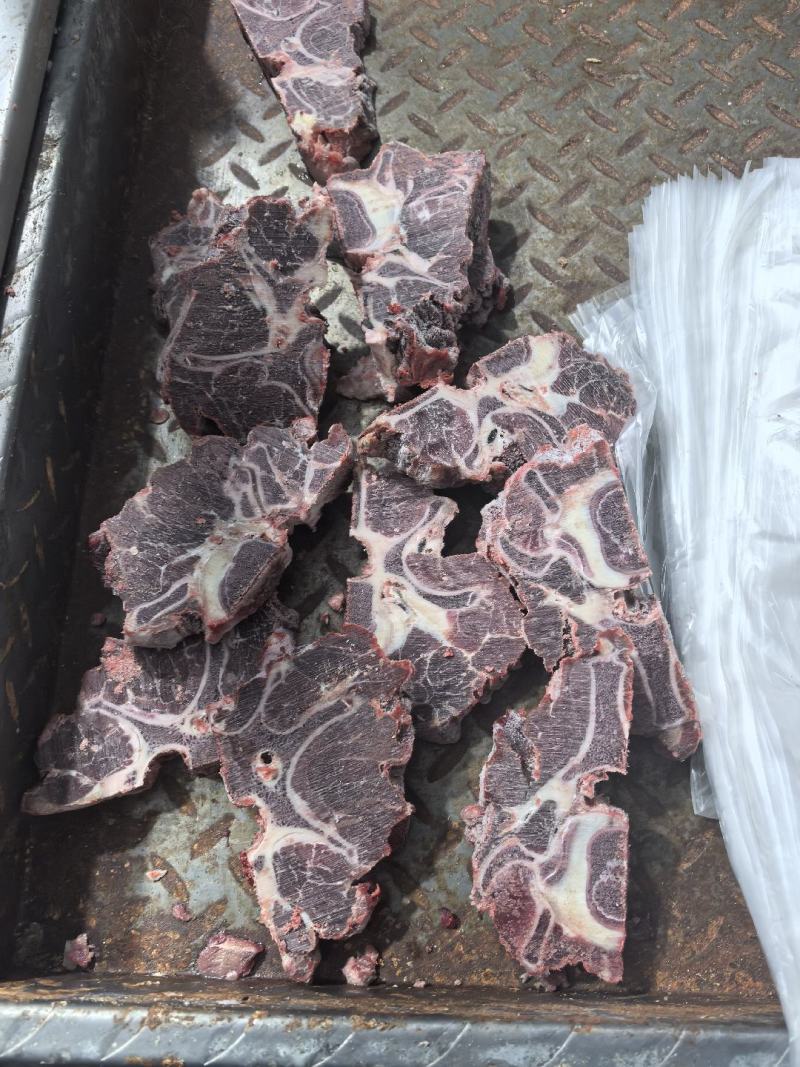 满肉牛脖骨价格美丽
