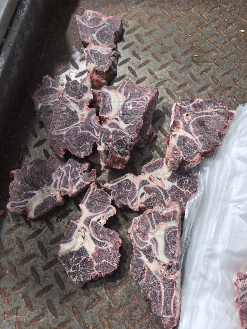满肉牛脖骨价格美丽