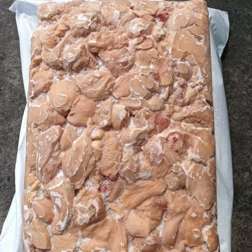 鸡米花，牙签肉原料，去皮胸肉块