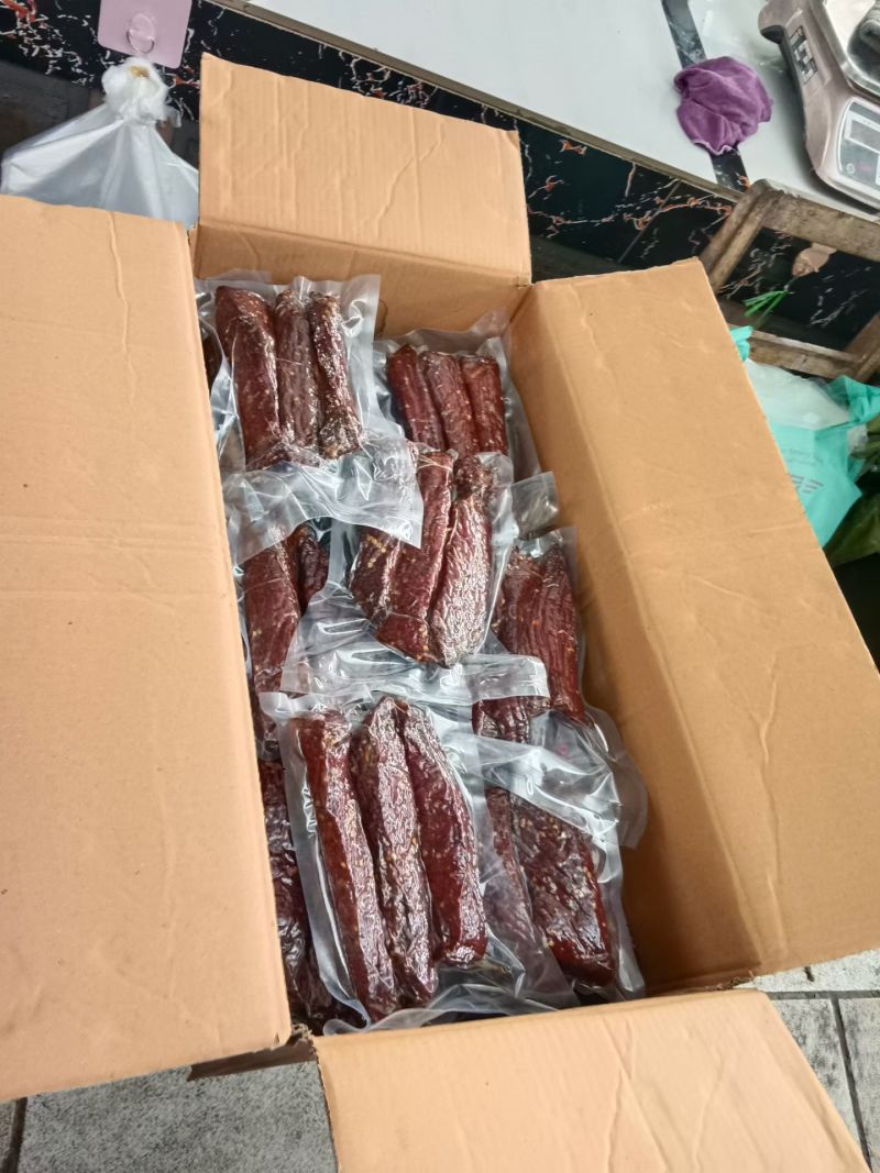 云南土特产本地小黄牛干巴