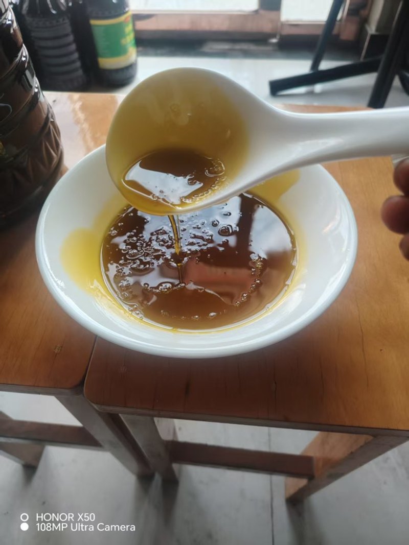 农家纯正菜籽油自有工厂物理压榨原汁原味无任何添加！