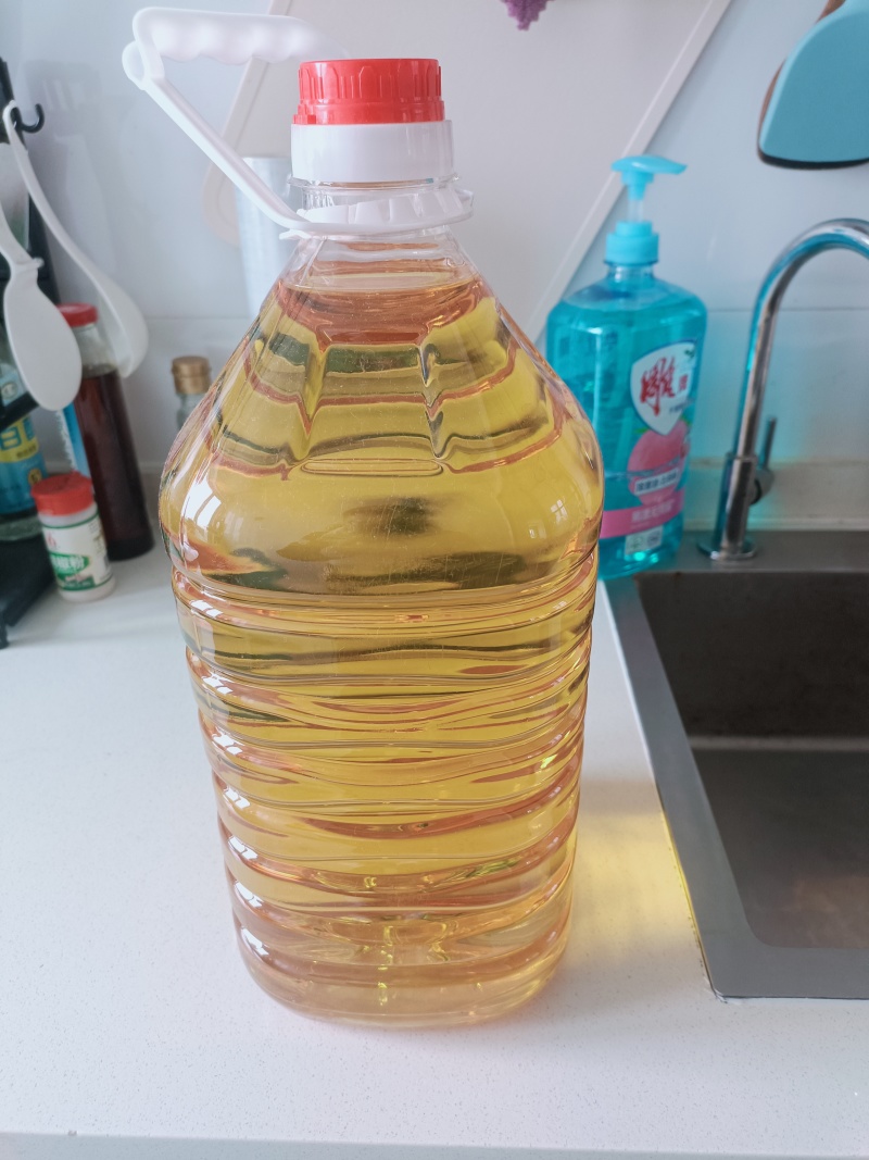 新鲜现榨葵花籽油🌻🌻🌻五升桶装一件四桶