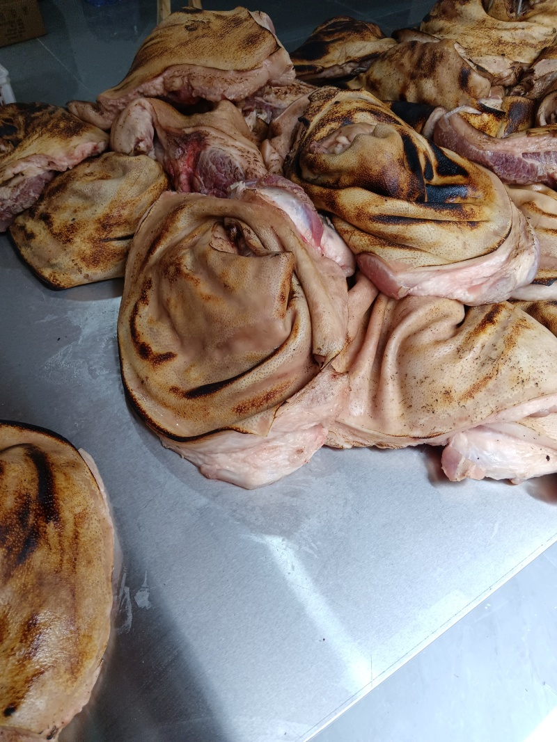 圆蹄肘子猪脚饭专用