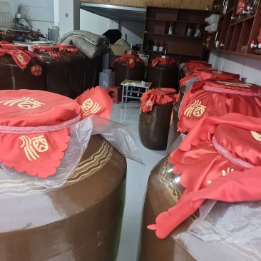 玉米酒降酱香喝了头不疼好入口回味好个人酿制