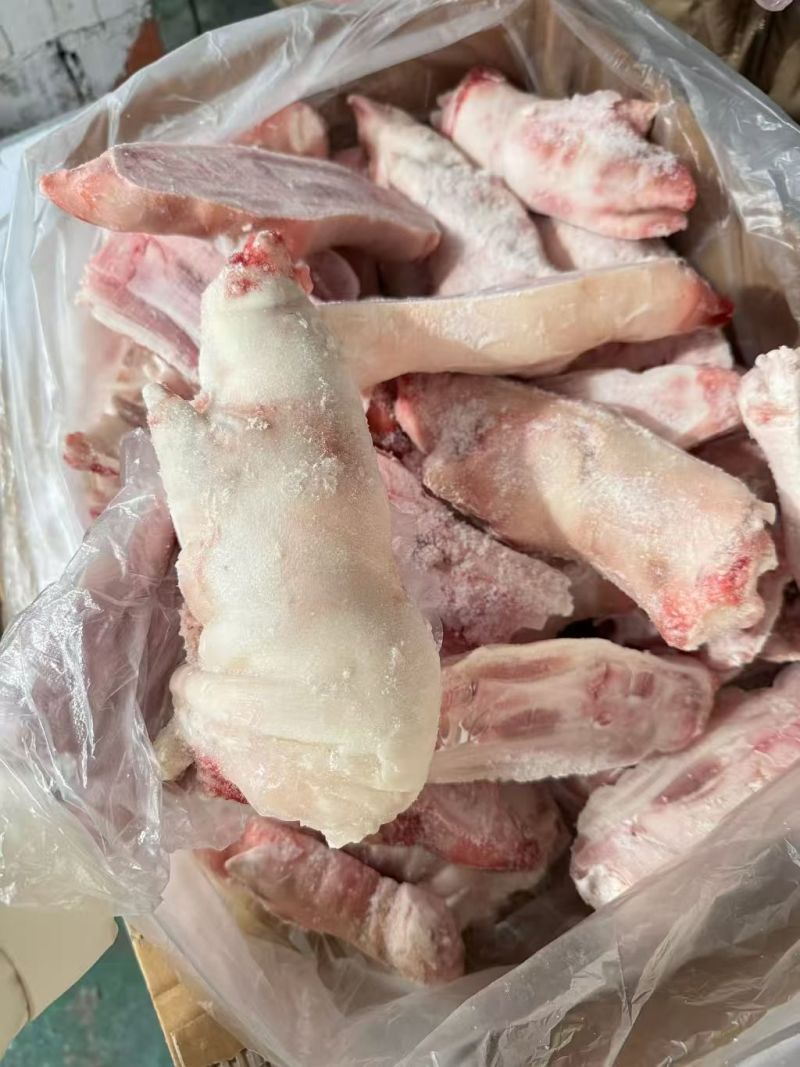 猪蹄块，猪蹄劈半