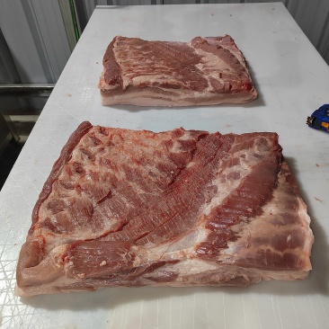 猪副产品猪肉原板五花肉/精品中方五花肉/规格齐全/量大价优