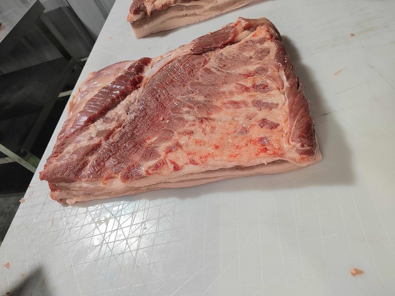 猪副产品猪肉原板五花肉/精品中方五花肉/规格齐全/量大价优