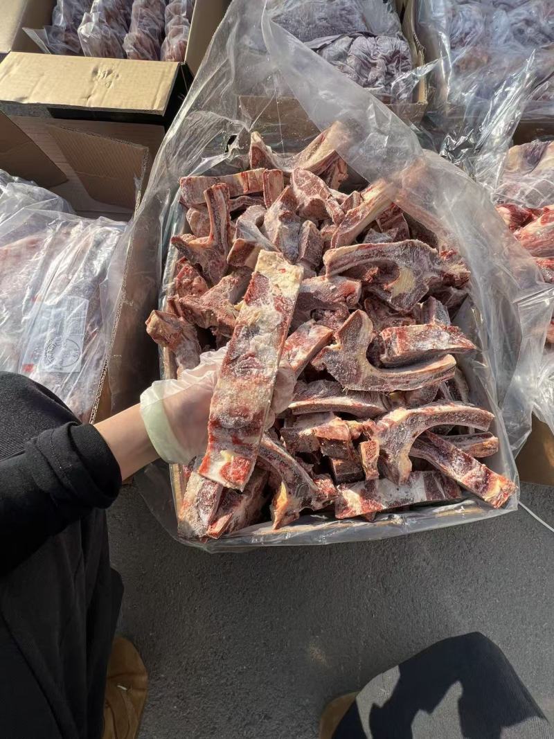 391牛肋眼骨块新鲜肉多一件40斤开箱实拍，纯干货