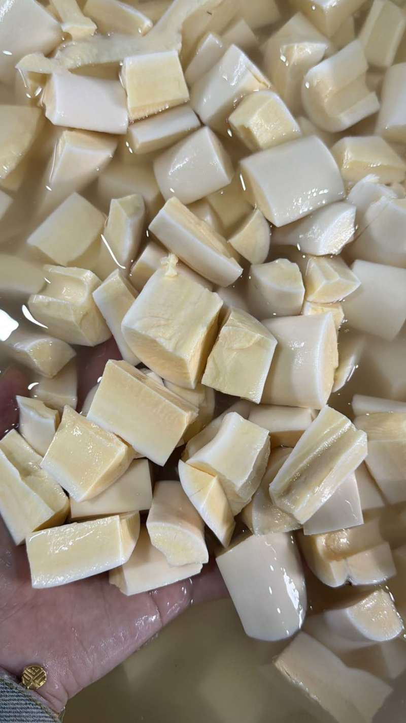 最近奶茶店很火的去皮去心黄心木薯工厂发货，价格优惠