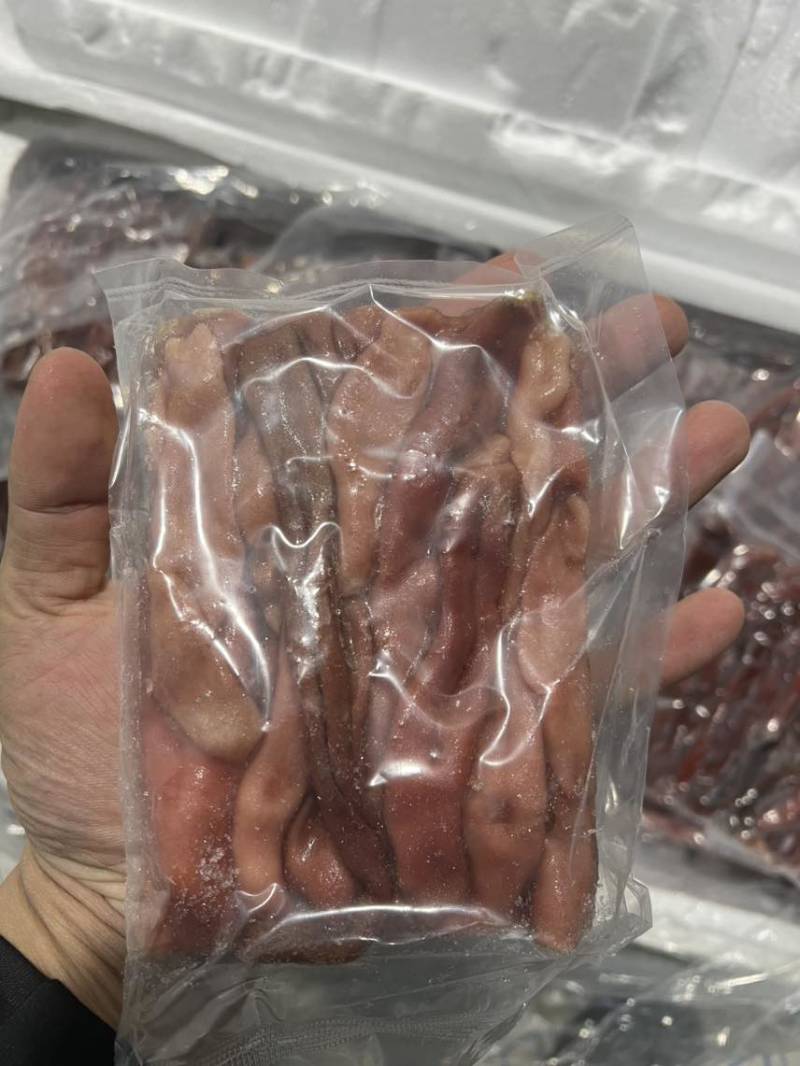 去两头大红肠皮，价格便宜