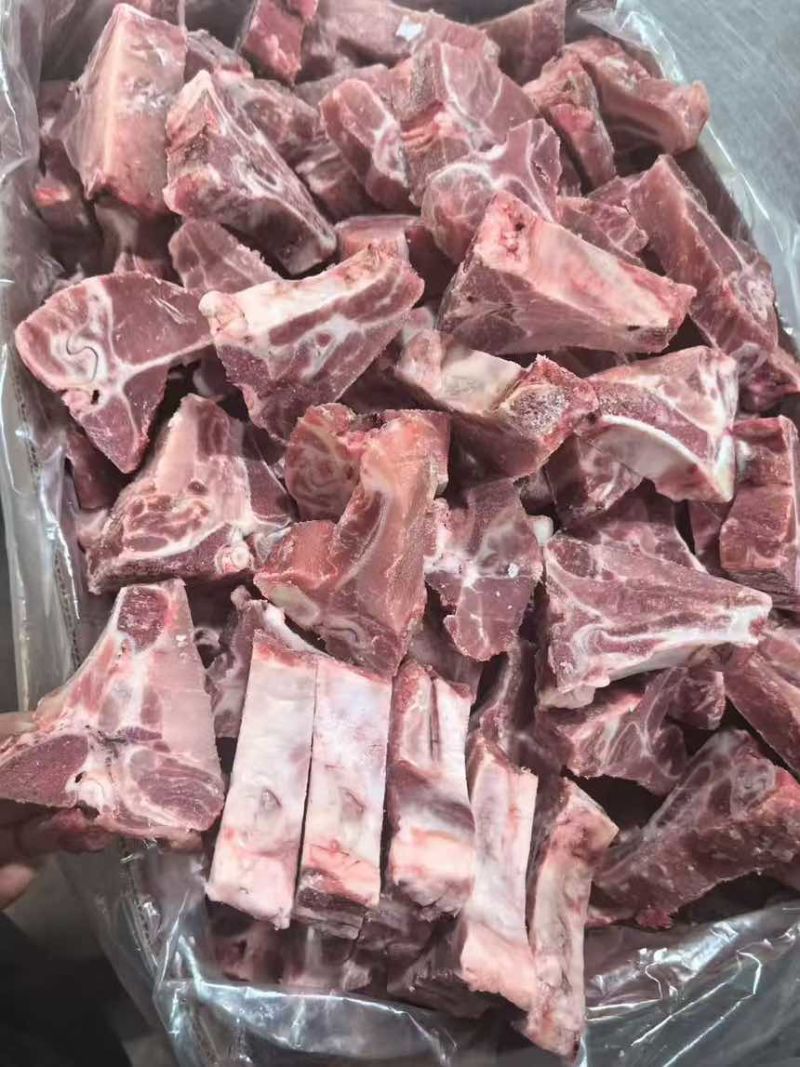 电商**:排骨块。胫骨块。排骨粒。多肉。可定制，包装，一件代