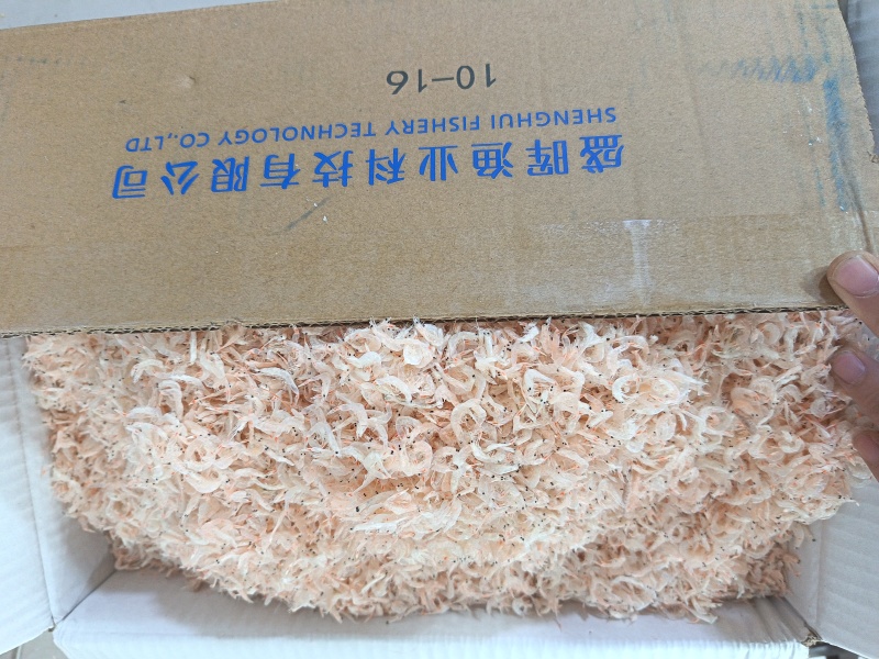 盛晖厂家船上加工的虾皮，淡盐，盐分低，微粉，净货十斤批发价