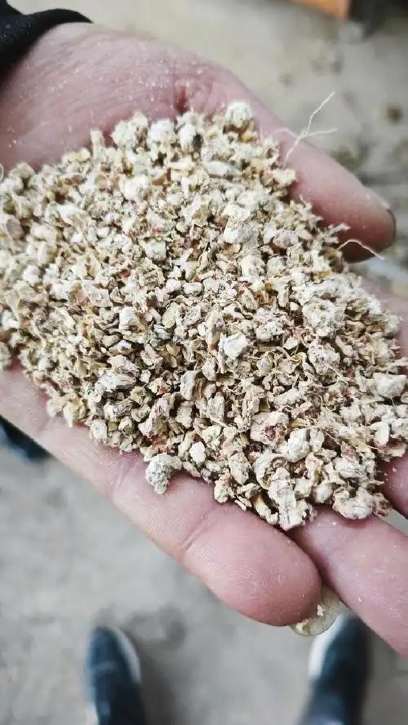 玉米芯颗粒、玉米芯粉末饲料