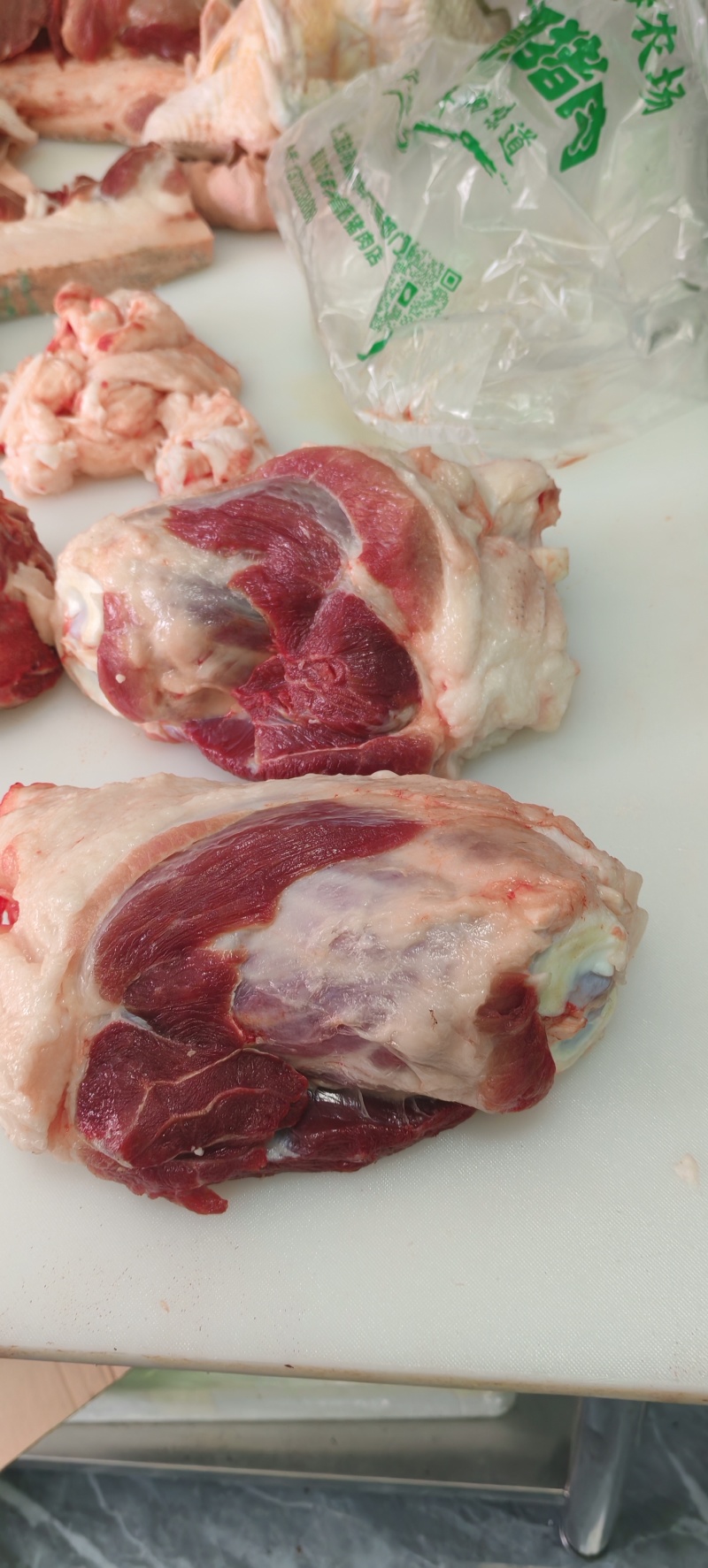 自己家农场笨养富硒猪肉