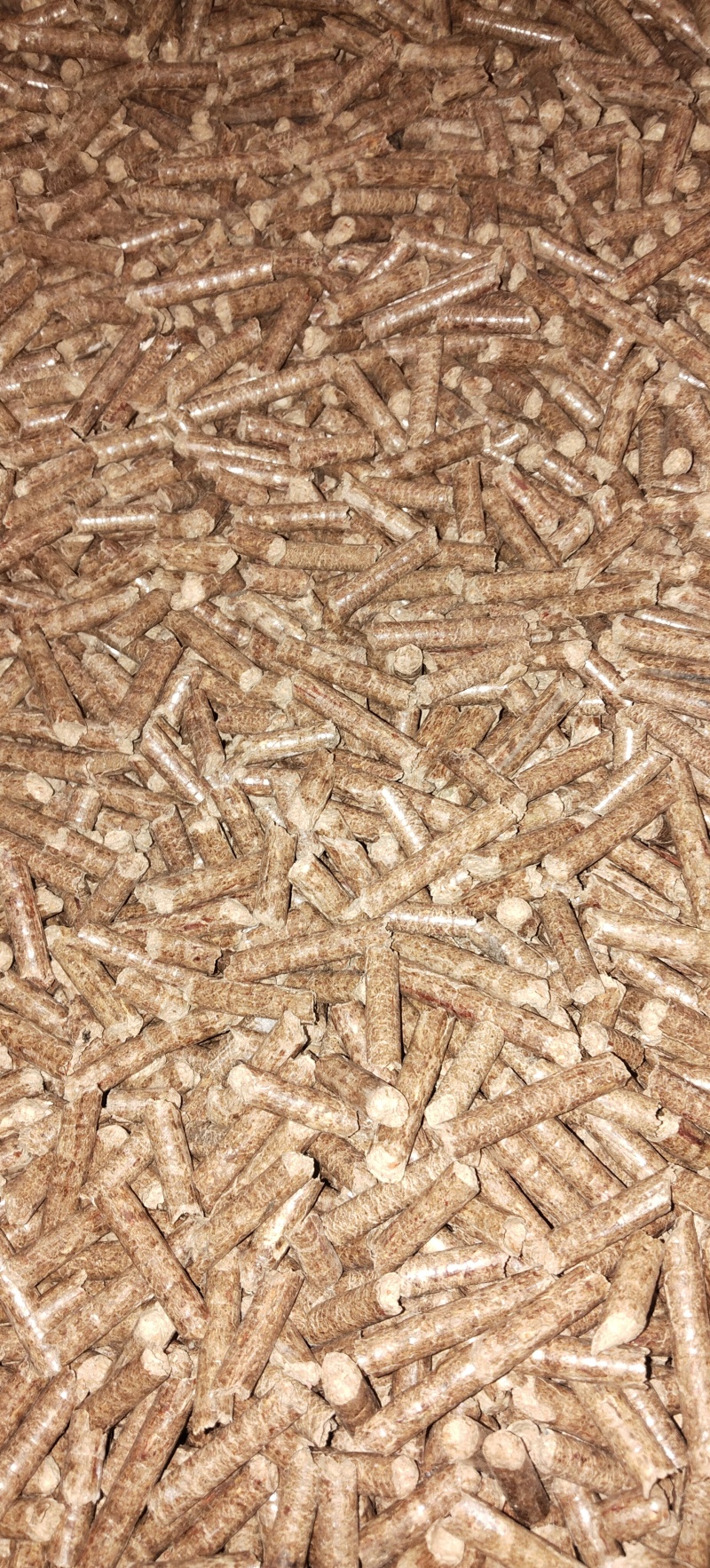 生物质颗粒燃料生物质颗粒取暖炉生物质颗粒
