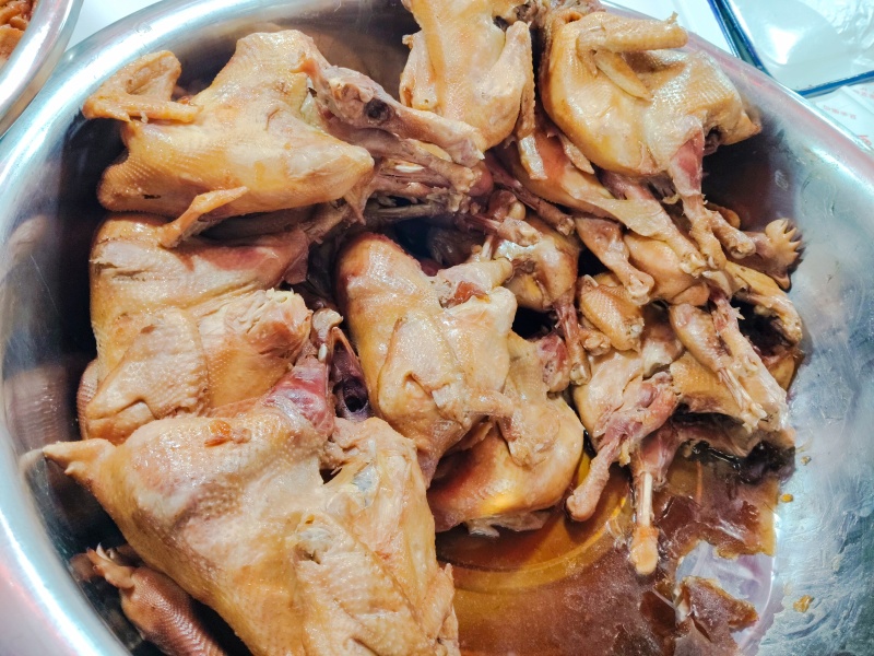 甘肃静宁烧鸡，麻辣鸡爪，五香鸡爪