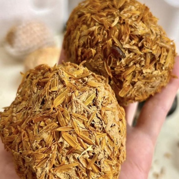 老式裹泥松花蛋